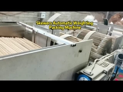 उच्च परिशुद्धता वाले स्केवर्स बल्क पैक स्वचालित वजन पैकिंग मशीन