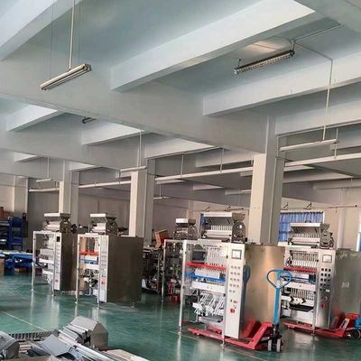 मल्टी-लेन पैकेजिंग ऑटोमैटिक पैकिंग मशीनरी ऑटोमेशन और एकीकरण